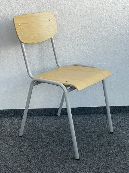 Holz-Stapelstuhl, Rundrohr